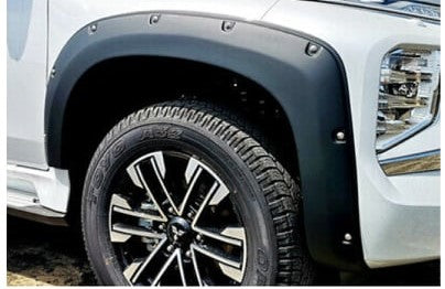 Pajero Sport fender flares